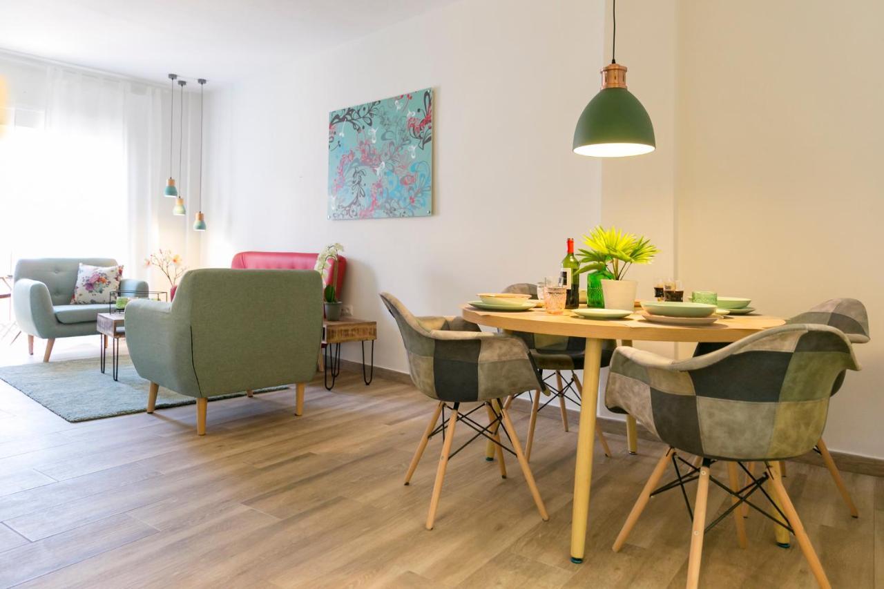 מאלגה Montano II & Old Town By Ele Apartments מראה חיצוני תמונה